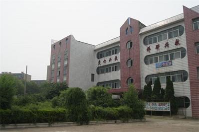 宜昌市国防中职学校